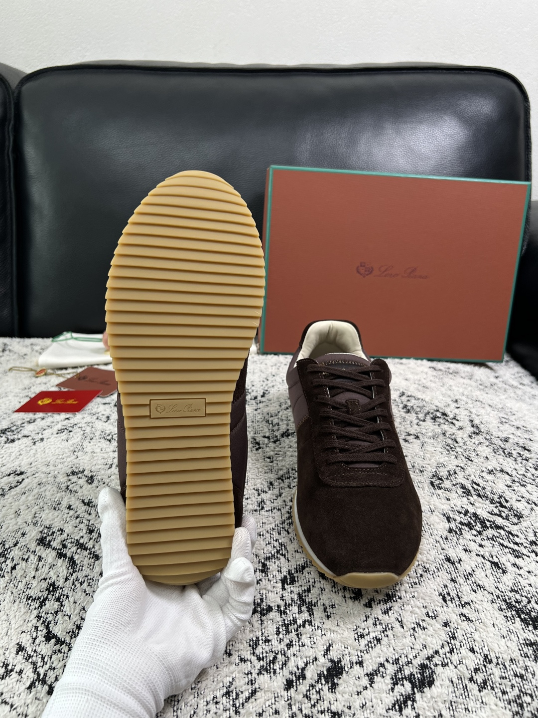 Loro Piana  高品质  顶级工艺品  诺悠翩雅  新品专柜同步原厂配置，鞋面意大利进口牛皮面料，高品质拼接工艺
