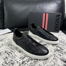 Zegna 高品质 顶级工艺品 杰尼亚 专柜新款原厂配置,意大利进口牛皮面料,进口牛里垫,透气舒适,鞋底:原厂特 Zegna 高品质 顶级工艺品 杰尼亚 专柜新款原厂配置,意大利进口牛皮面料,进口牛里垫,透气舒适,鞋底:原厂特