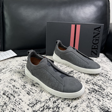 Zegna 高品质 顶级工艺品 杰尼亚 专柜新款原厂配置,意大利进口牛皮面料,进口牛里垫,透气舒适,鞋底:原厂特 Zegna 高品质 顶级工艺品 杰尼亚 专柜新款原厂配置,意大利进口牛皮面料,进口牛里垫,透气舒适,鞋底:原厂特