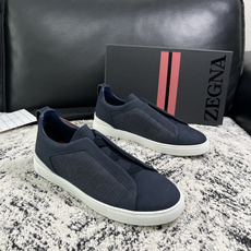 Zegna 高品质 顶级工艺品 杰尼亚 专柜新款原厂配置,意大利进口牛皮面料,进口牛里垫,透气舒适,鞋底:原厂特 Zegna 高品质 顶级工艺品 杰尼亚 专柜新款原厂配置,意大利进口牛皮面料,进口牛里垫,透气舒适,鞋底:原厂特
