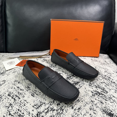Hermes 高品质 顶级工艺品 爱马仕 豆豆鞋专柜同步发售原厂配置,意大利进口原版牛皮面料,高品质拼接工艺,全进 Hermes 高品质 顶级工艺品 爱马仕 豆豆鞋专柜同步发售原厂配置,意大利进口原版牛皮面料,高品质拼接工艺,全进