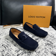 Lv 高品质 顶级工艺品 路易威登,豆豆鞋专柜同步,鞋面意大利进口,高品质拼接缤纷色彩复杂工艺品,进口牛皮里垫柔软 Lv 高品质 顶级工艺品 路易威登,豆豆鞋专柜同步,鞋面意大利进口,高品质拼接缤纷色彩复杂工艺品,进口牛皮里垫柔软