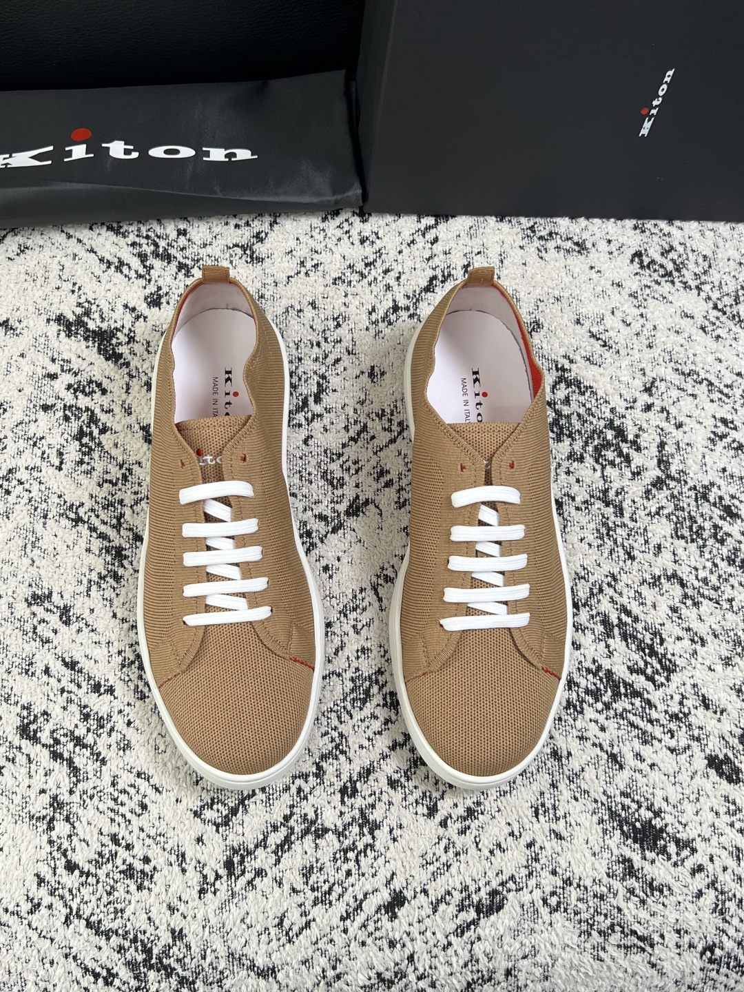 ⚠️只换码不退⚠️    kiton  高品质   顶级工艺品  专柜新品同步，鞋面意大利进口牛皮面料，进口水染牛皮内里