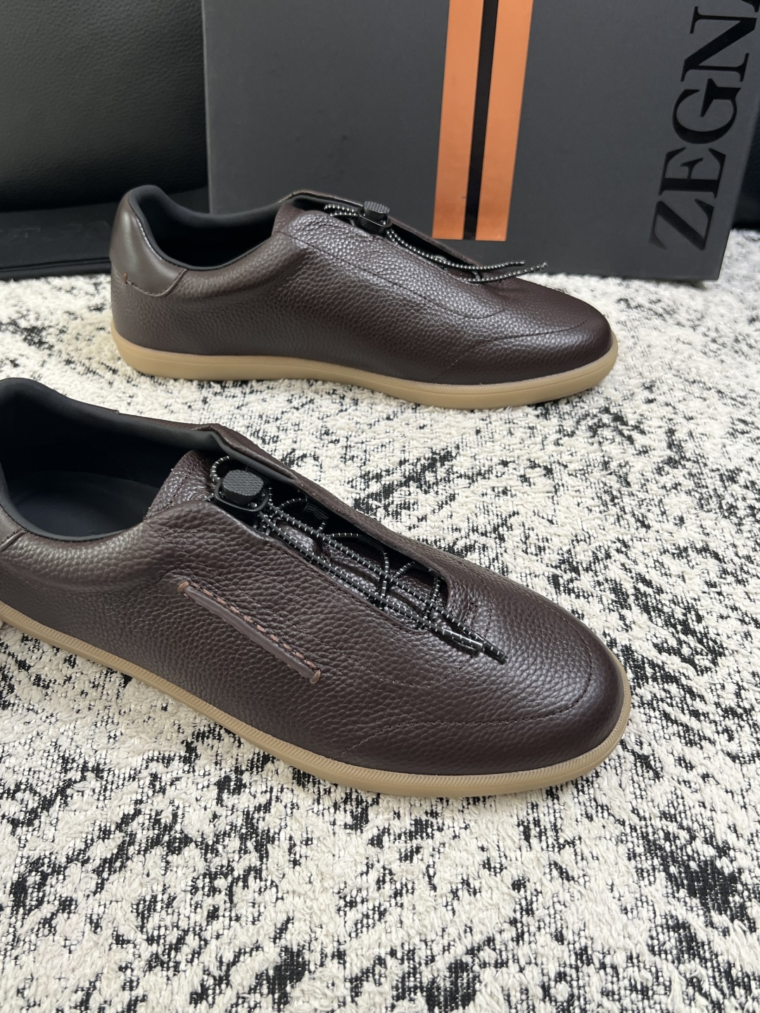 ⚠️只换码不退⚠️   Zegna  高品质  顶级工艺品  杰尼亚  专柜新款原厂配置，意大利进口牛皮面料，进口牛里垫