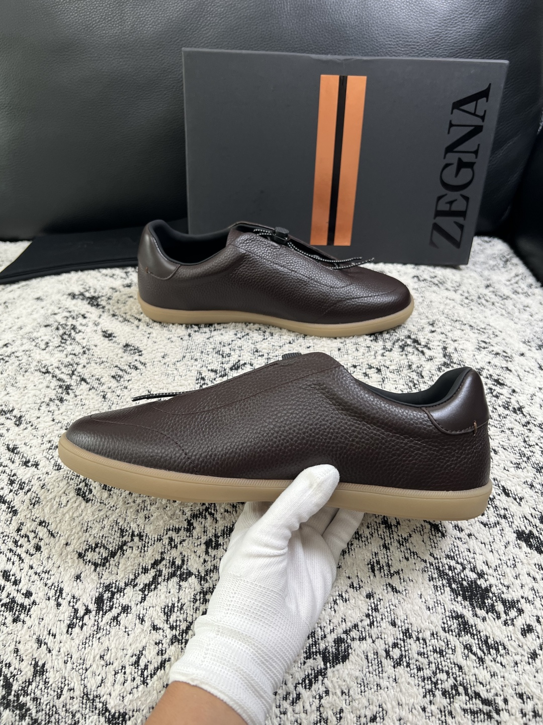 ⚠️只换码不退⚠️   Zegna  高品质  顶级工艺品  杰尼亚  专柜新款原厂配置，意大利进口牛皮面料，进口牛里垫