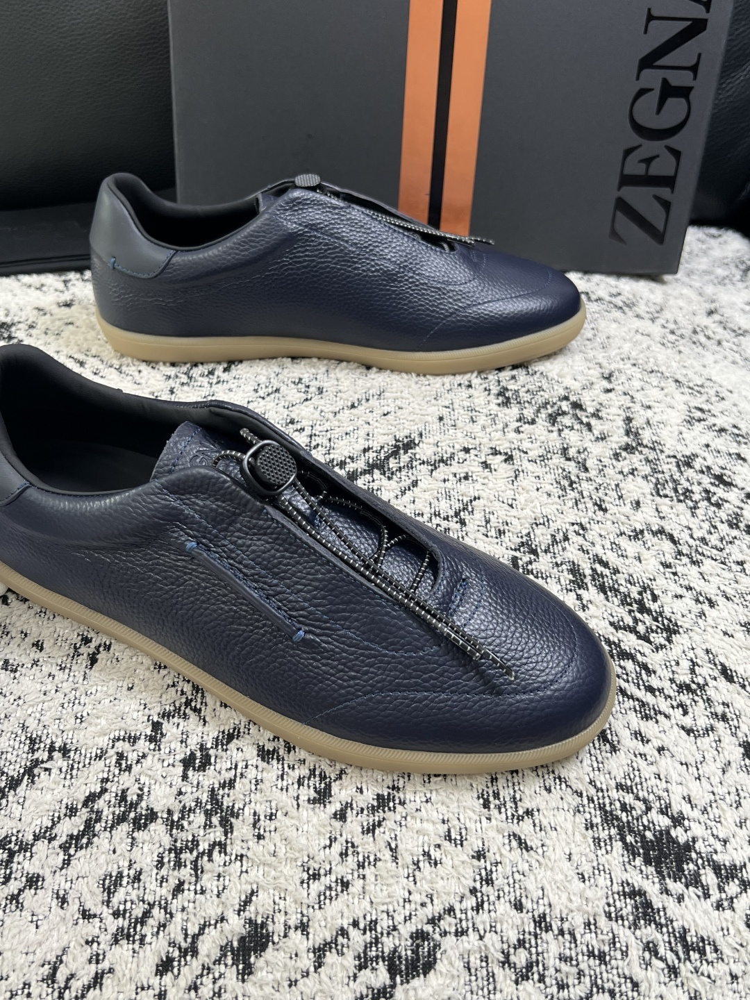 ⚠️只换码不退⚠️   Zegna  高品质  顶级工艺品  杰尼亚  专柜新款原厂配置，意大利进口牛皮面料，进口牛里垫