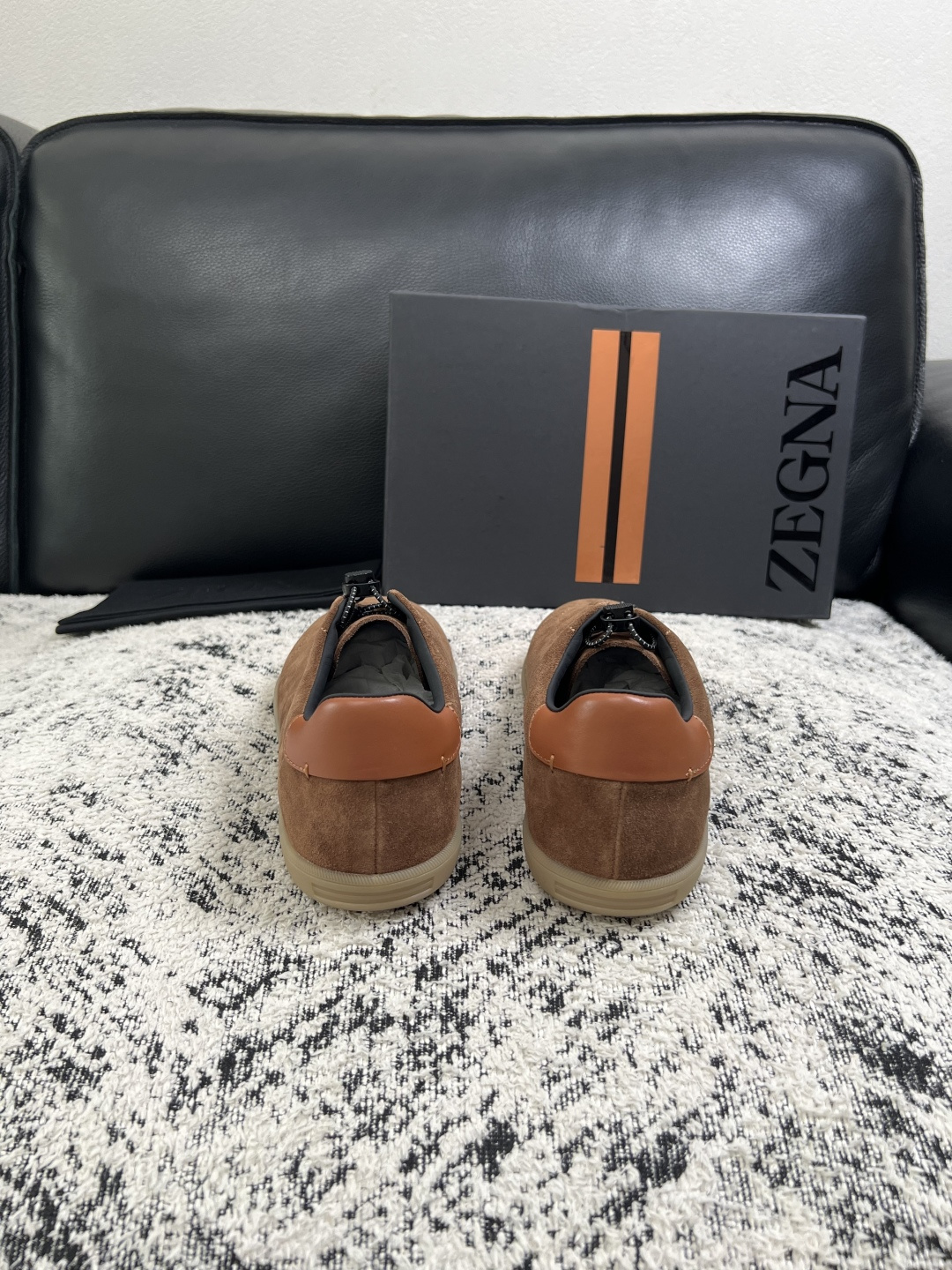 ⚠️只换码不退⚠️   Zegna  高品质  顶级工艺品  杰尼亚  专柜新款原厂配置，意大利进口牛皮面料，进口牛里垫