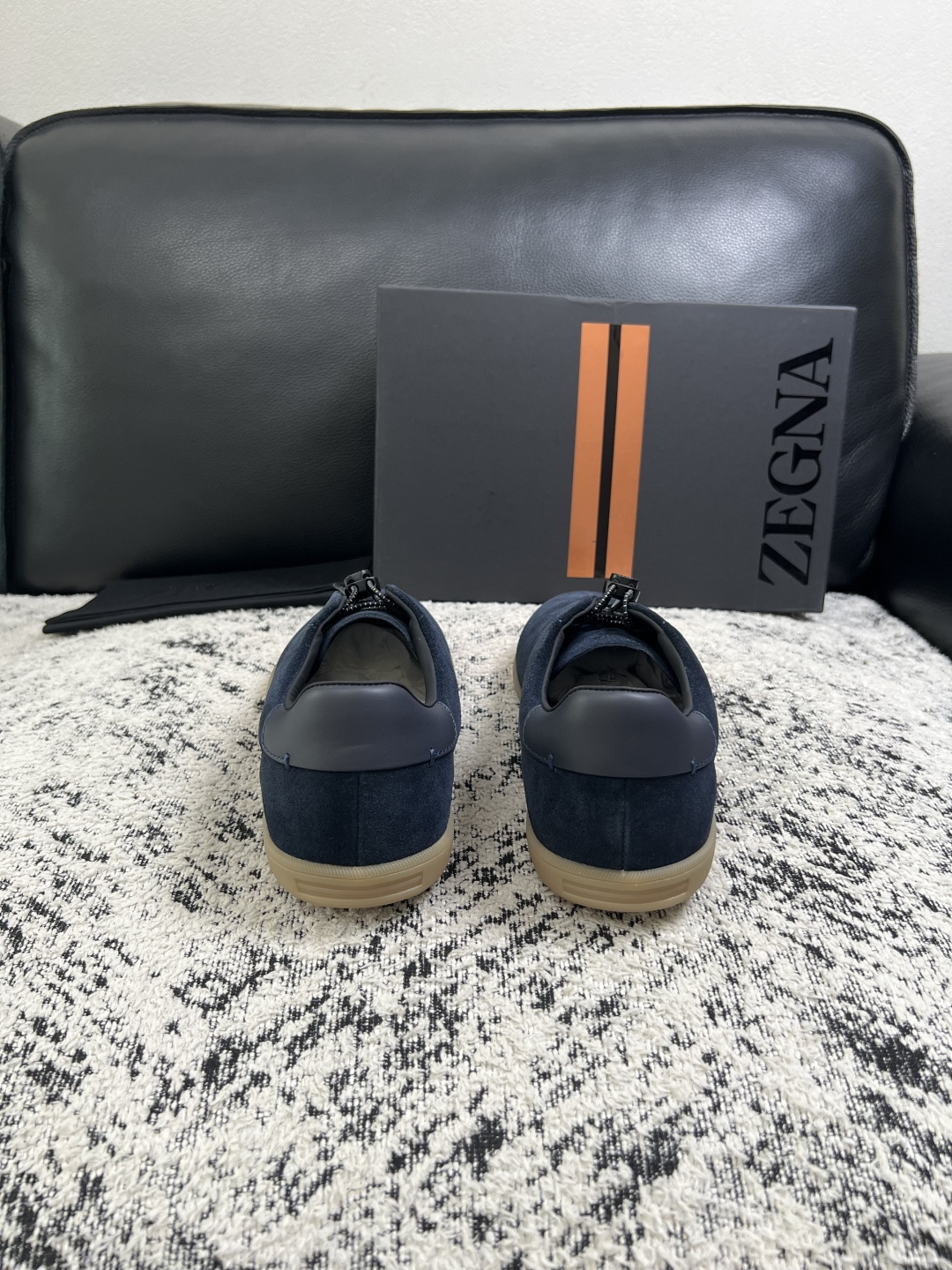 ⚠️只换码不退⚠️   Zegna  高品质  顶级工艺品  杰尼亚  专柜新款原厂配置，意大利进口牛皮面料，进口牛里垫