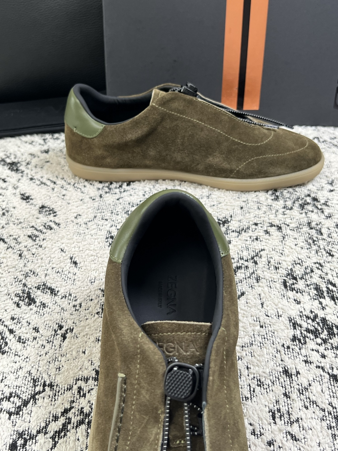 ⚠️只换码不退⚠️   Zegna  高品质  顶级工艺品  杰尼亚  专柜新款原厂配置，意大利进口牛皮面料，进口牛里垫
