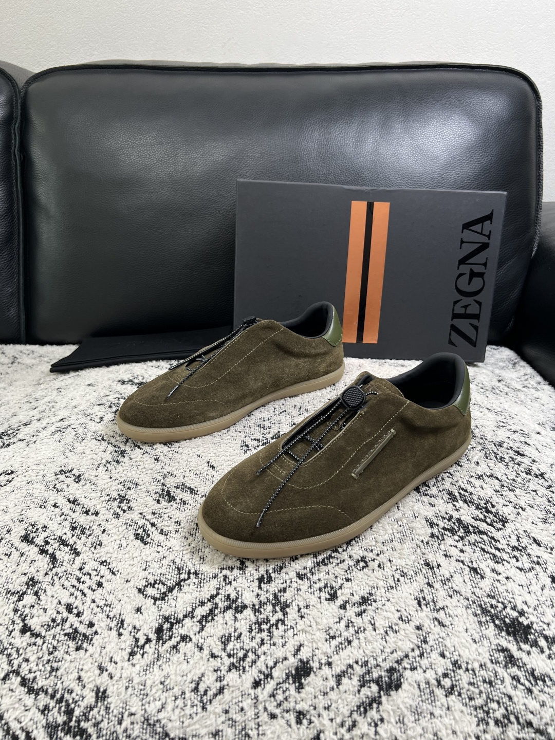 ⚠️只换码不退⚠️   Zegna  高品质  顶级工艺品  杰尼亚  专柜新款原厂配置，意大利进口牛皮面料，进口牛里垫