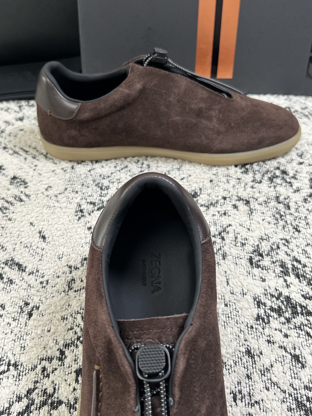 ⚠️只换码不退⚠️   Zegna  高品质  顶级工艺品  杰尼亚  专柜新款原厂配置，意大利进口牛皮面料，进口牛里垫
