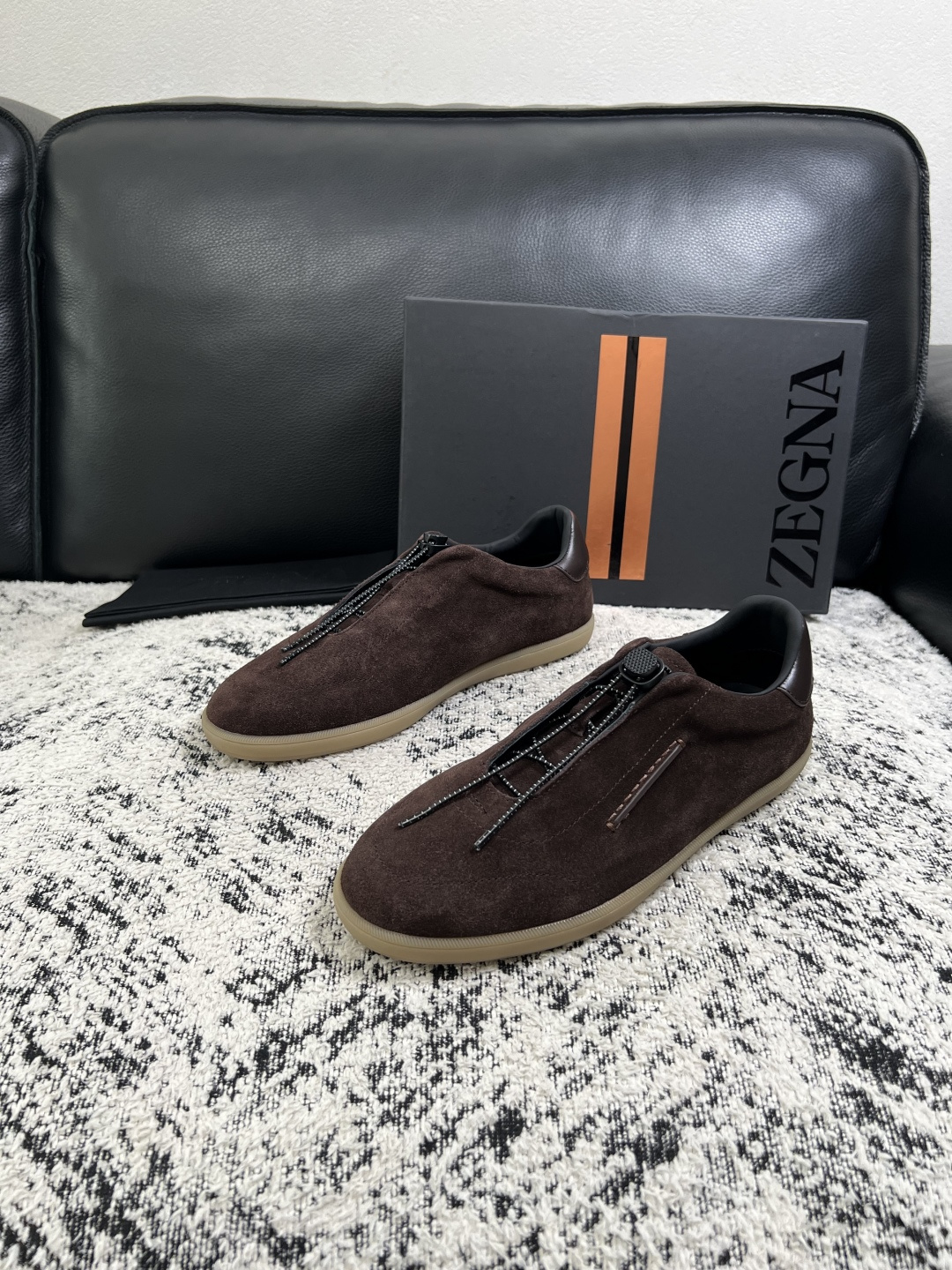 ⚠️只换码不退⚠️   Zegna  高品质  顶级工艺品  杰尼亚  专柜新款原厂配置，意大利进口牛皮面料，进口牛里垫