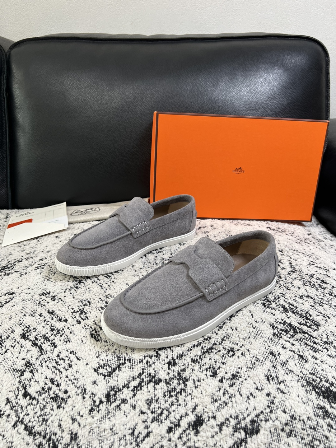 Hermes  高品质  顶级工艺品  爱马仕 专柜同步发售原厂配置，意大利进口原版牛皮面料，高品质拼接工艺，全进口水染