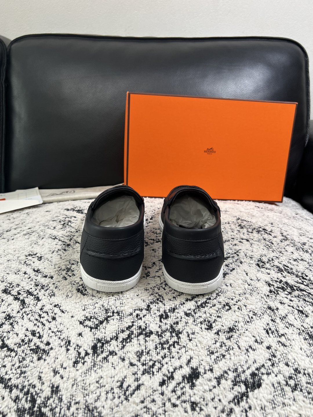 Hermes  高品质  顶级工艺品  爱马仕 专柜同步发售原厂配置，意大利进口原版牛皮面料，高品质拼接工艺，全进口水染