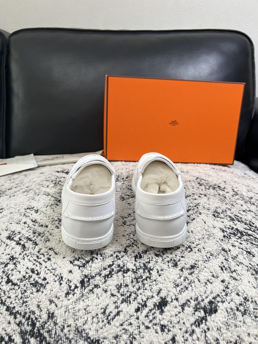 Hermes  高品质  顶级工艺品  爱马仕 专柜同步发售原厂配置，意大利进口原版牛皮面料，高品质拼接工艺，全进口水染