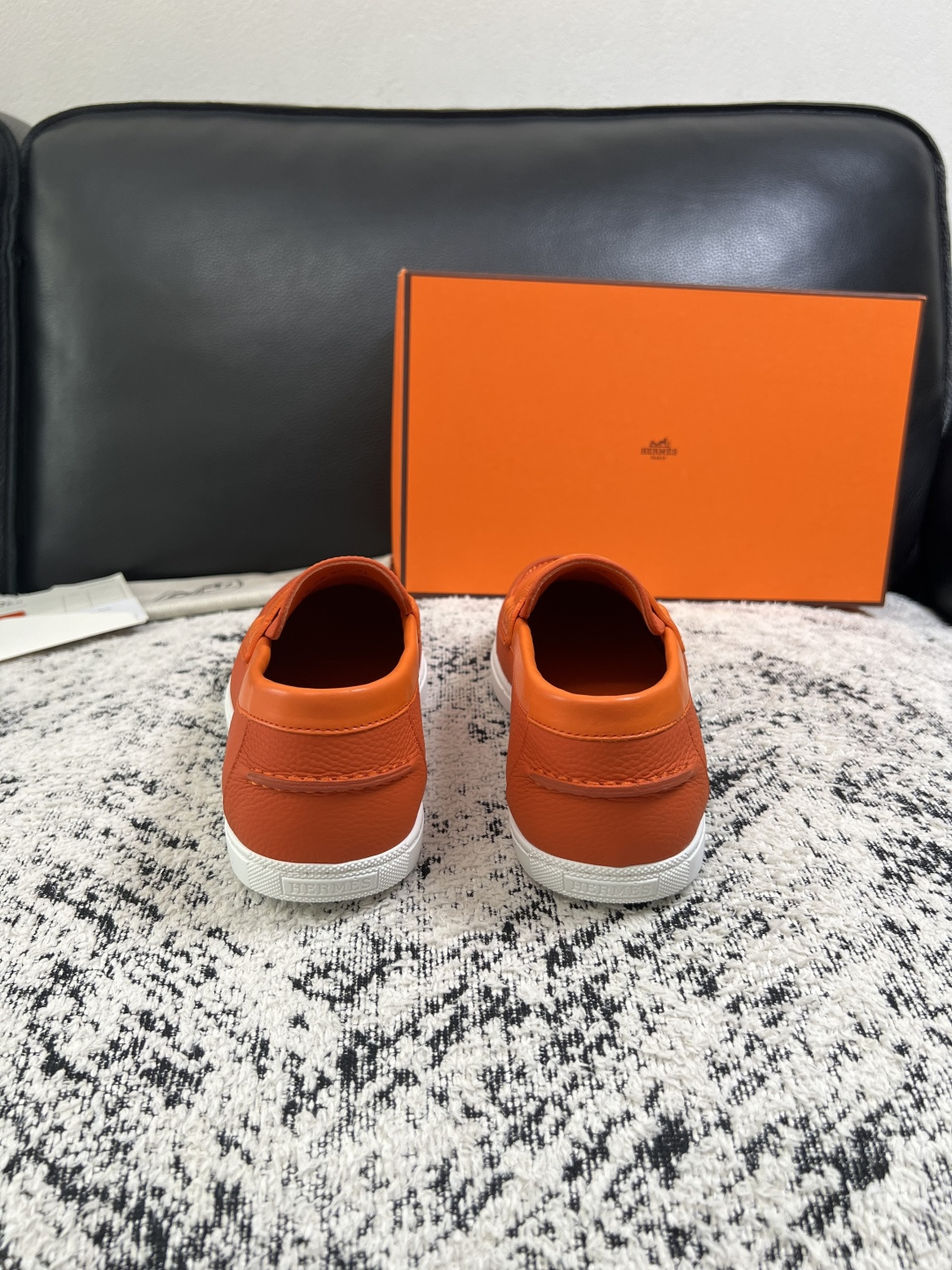 Hermes  高品质  顶级工艺品  爱马仕 专柜同步发售原厂配置，意大利进口原版牛皮面料，高品质拼接工艺，全进口水染