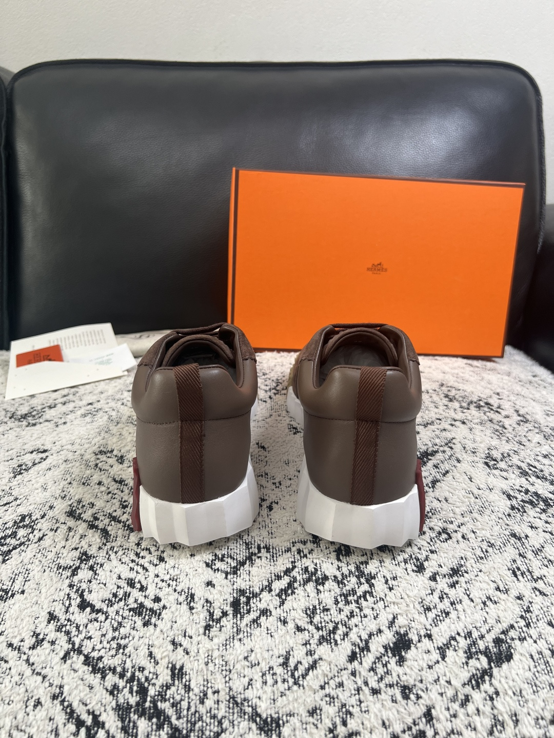 Hermes  高品质  顶级工艺品  爱马仕 专柜同步发售原厂配置，意大利进口原版牛皮面料，高品质拼接工艺，全进口水染