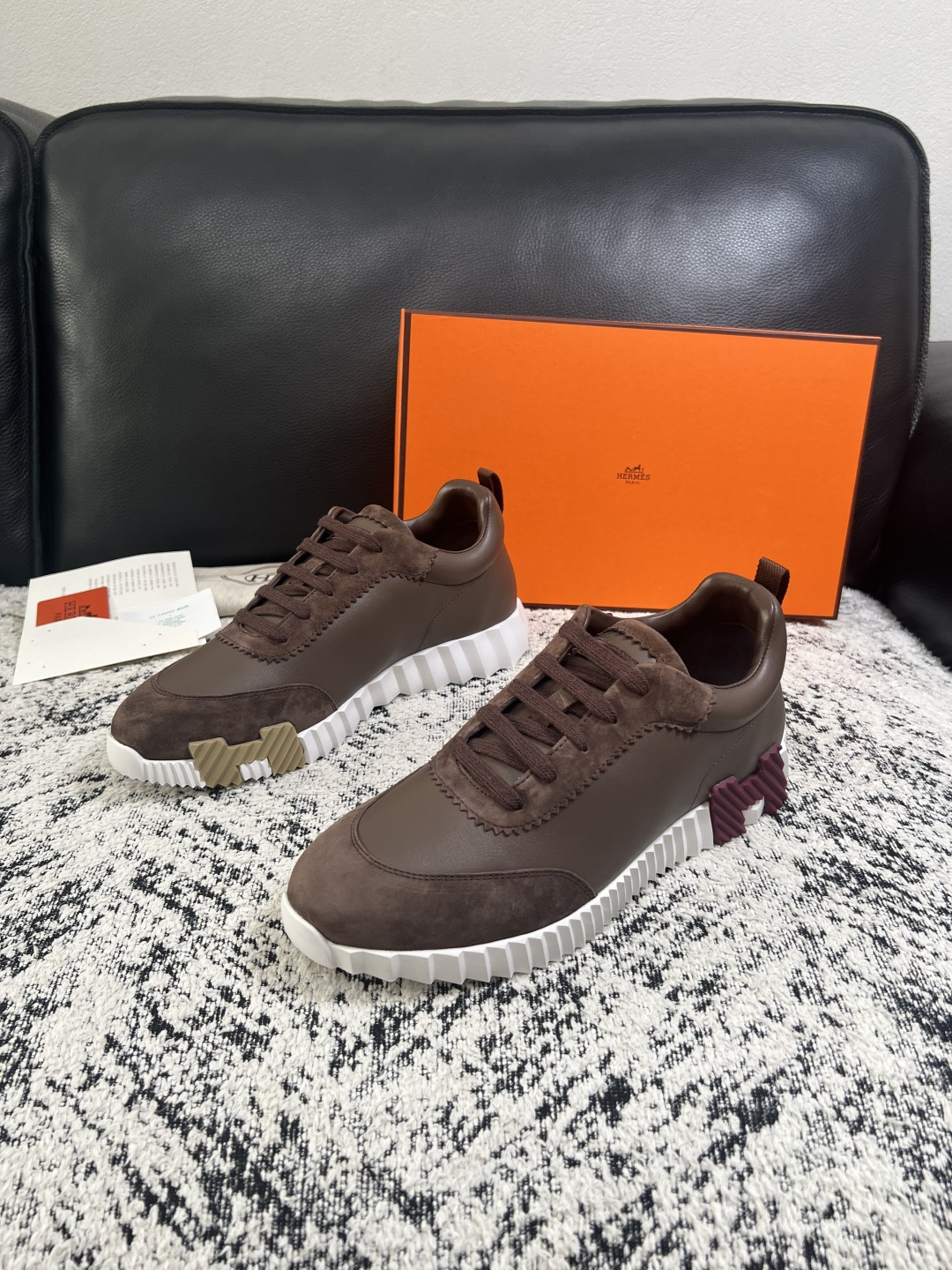 Hermes  高品质  顶级工艺品  爱马仕 专柜同步发售原厂配置，意大利进口原版牛皮面料，高品质拼接工艺，全进口水染