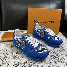 Lv 高品质 顶级工艺品 路易威登,运动板鞋专柜同步,鞋面意大利进口,高品质拼接缤纷色彩复杂工艺品,进口牛里垫柔软 Lv 高品质 顶级工艺品 路易威登,运动板鞋专柜同步,鞋面意大利进口,高品质拼接缤纷色彩复杂工艺品,进口牛里垫柔软
