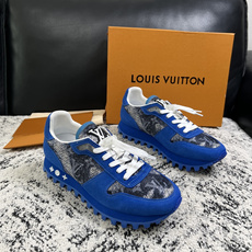 Lv 高品质 顶级工艺品 路易威登,运动板鞋专柜同步,鞋面意大利进口,高品质拼接缤纷色彩复杂工艺品,进口牛里垫柔软 Lv 高品质 顶级工艺品 路易威登,运动板鞋专柜同步,鞋面意大利进口,高品质拼接缤纷色彩复杂工艺品,进口牛里垫柔软