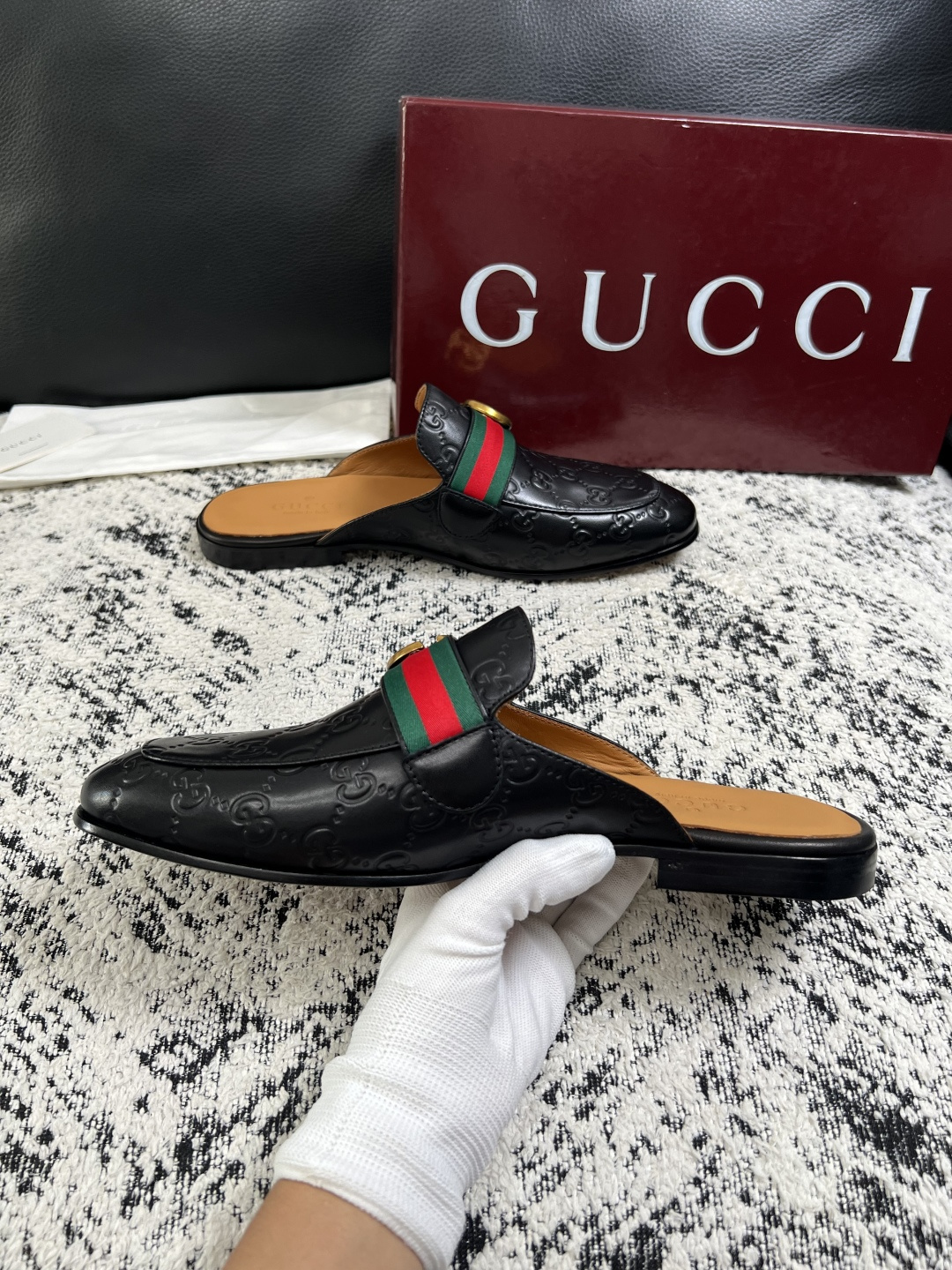 Gucci 高品质  顶级工艺品  古奇  皮鞋专柜新款原厂配置，意大利进口牛皮面料，进口牛皮内里垫，透气舒适，鞋底：原