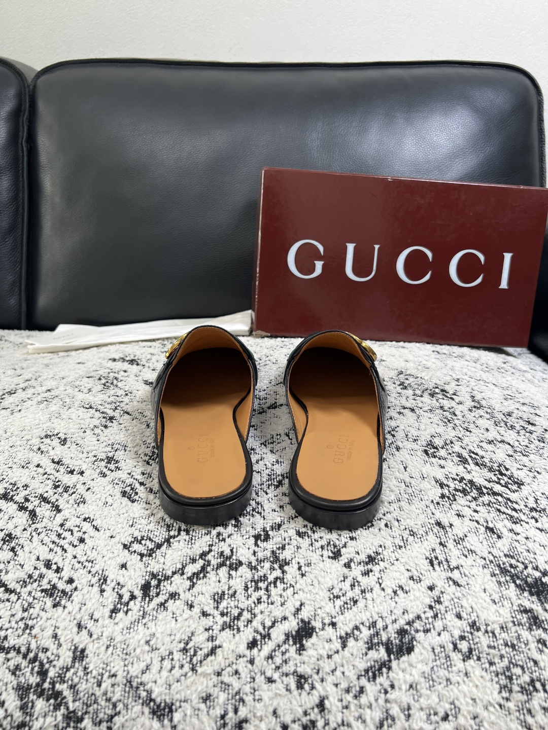 Gucci 高品质  顶级工艺品  古奇  皮鞋专柜新款原厂配置，意大利进口牛皮面料，进口牛皮内里垫，透气舒适，鞋底：原