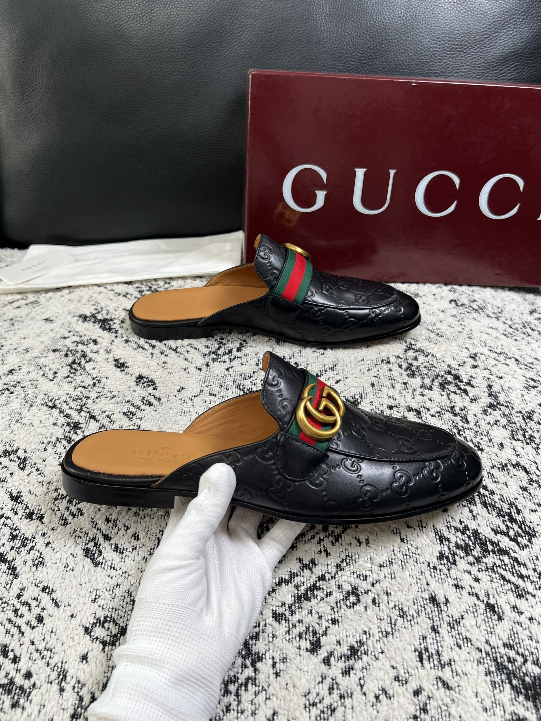 Gucci 高品质  顶级工艺品  古奇  皮鞋专柜新款原厂配置，意大利进口牛皮面料，进口牛皮内里垫，透气舒适，鞋底：原