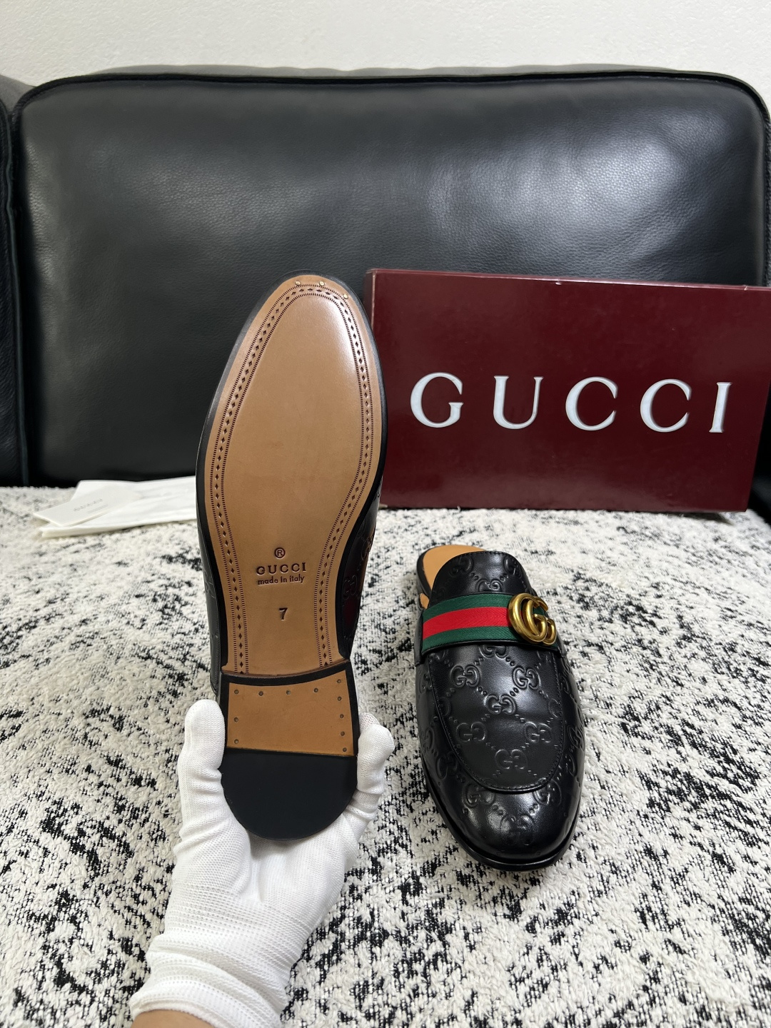 Gucci 高品质  顶级工艺品  古奇  皮鞋专柜新款原厂配置，意大利进口牛皮面料，进口牛皮内里垫，透气舒适，鞋底：原
