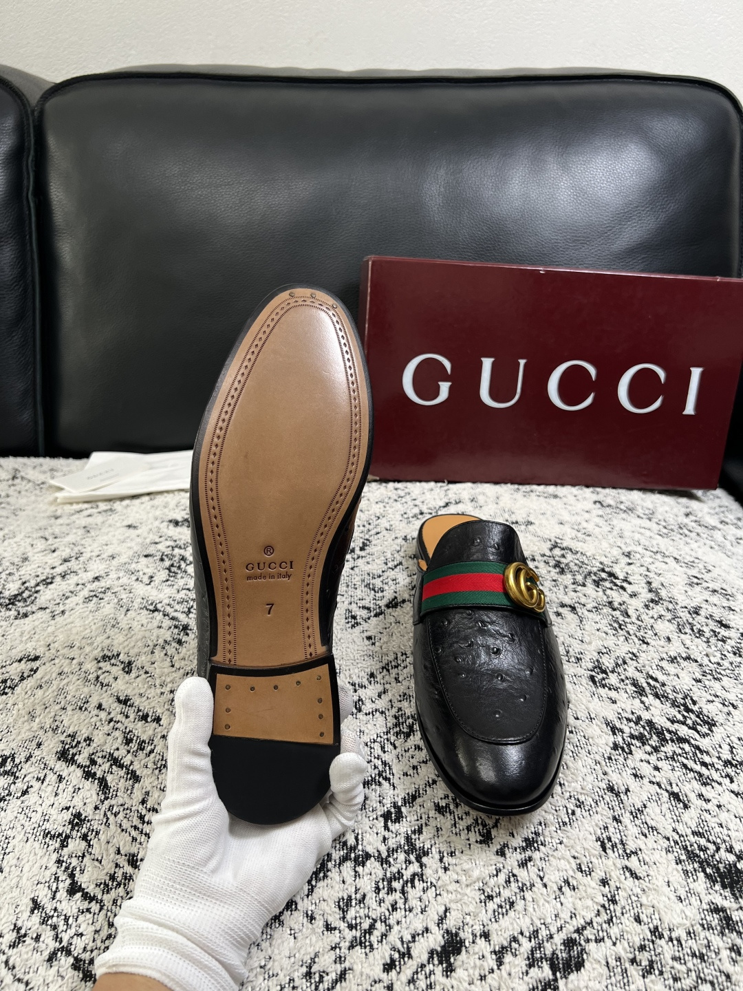 Gucci 高品质  顶级工艺品  古奇  皮鞋专柜新款原厂配置，意大利进口牛皮面料，进口牛皮内里垫，透气舒适，鞋底：原