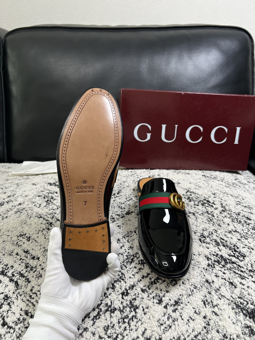 Gucci 高品质  顶级工艺品  古奇  皮鞋专柜新款原厂配置，意大利进口牛皮面料，进口牛皮内里垫，透气舒适，鞋底：原