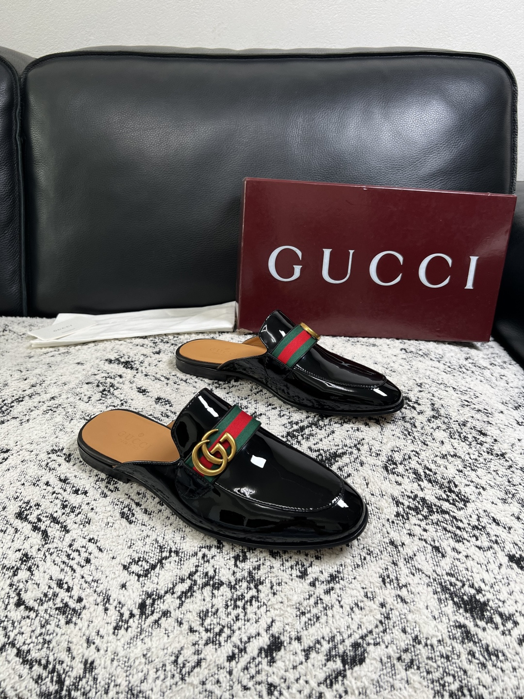 Gucci 高品质  顶级工艺品  古奇  皮鞋专柜新款原厂配置，意大利进口牛皮面料，进口牛皮内里垫，透气舒适，鞋底：原