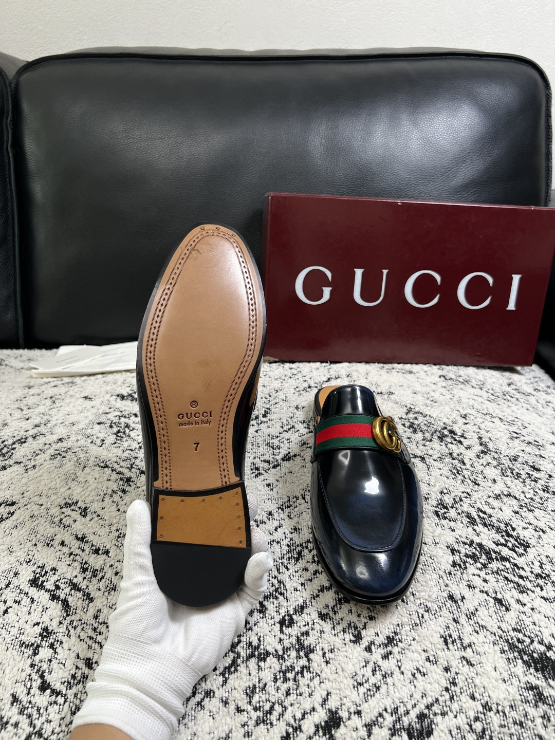 Gucci 高品质  顶级工艺品  古奇  皮鞋专柜新款原厂配置，意大利进口牛皮面料，进口牛皮内里垫，透气舒适，鞋底：原