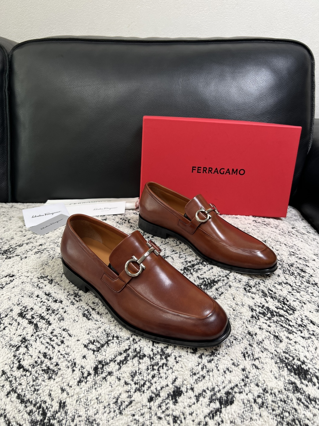 Ferragamo 高品质 顶级工艺品 菲拉格慕 皮鞋专柜同步发售原厂配置,意大利进口原版牛皮,进口水染牛里 , Ferragamo 高品质 顶级工艺品 菲拉格慕 皮鞋专柜同步发售原厂配置,意大利进口原版牛皮,进口水染牛里 ,