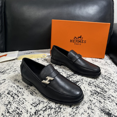 Hermes 高品质 顶级工艺品 爱马仕 皮鞋专柜同步 原厂配置,意大利进口原版牛皮面料,透气舒适进口水染牛里垫,鞋 Hermes 高品质 顶级工艺品 爱马仕 皮鞋专柜同步 原厂配置,意大利进口原版牛皮面料,透气舒适进口水染牛里垫,鞋