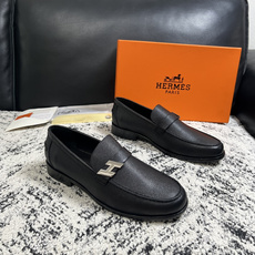 Hermes 高品质 顶级工艺品 爱马仕 皮鞋专柜同步 原厂配置,意大利进口原版牛皮面料,透气舒适进口水染牛里垫,鞋 Hermes 高品质 顶级工艺品 爱马仕 皮鞋专柜同步 原厂配置,意大利进口原版牛皮面料,透气舒适进口水染牛里垫,鞋