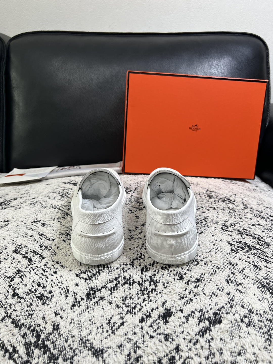 Hermes  高品质  顶级工艺品  爱马仕 专柜同步发售原厂配置，意大利进口原版牛皮面料，高品质拼接工艺，全进口水染