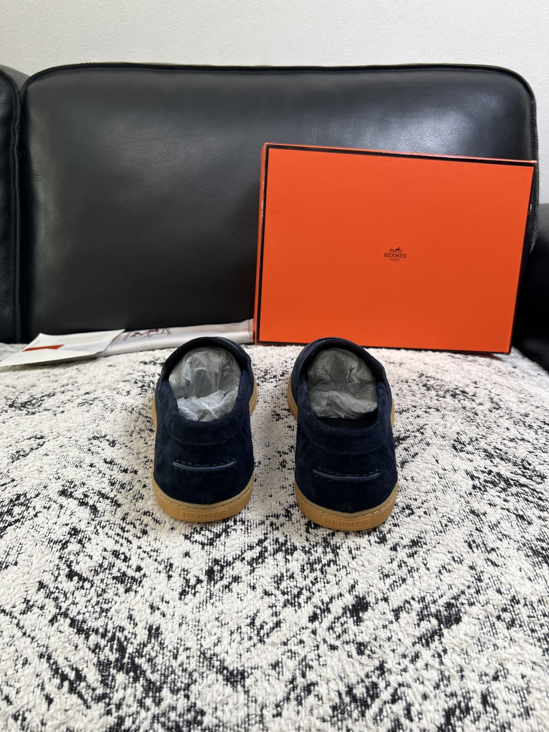 Hermes  高品质  顶级工艺品  爱马仕 专柜同步发售原厂配置，意大利进口原版牛皮面料，高品质拼接工艺，全进口水染