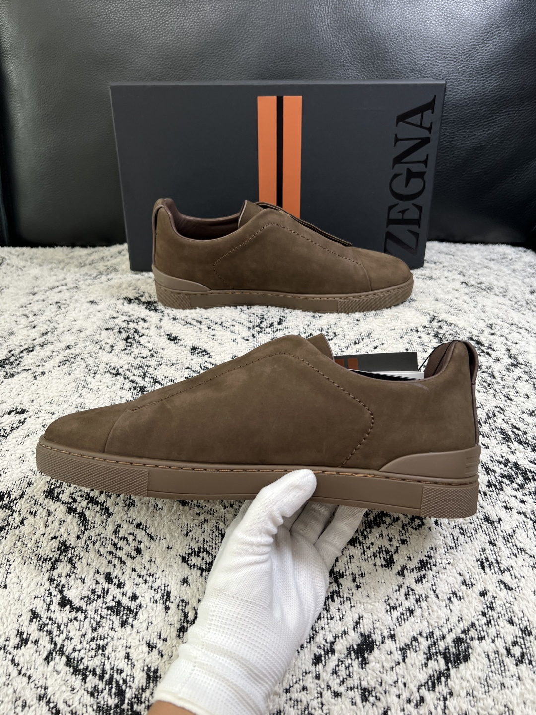 Zegna  高品质  顶级工艺品  杰尼亚  专柜新款原厂配置，意大利进口牛皮面料，进口牛里垫，透气舒适，鞋底：原厂特