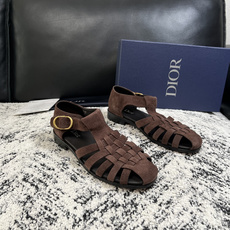 Dior 高品质 顶级工艺品 迪奥 皮鞋系列专柜同步原厂配置,意大利进口牛皮,全进口水染牛皮里垫,鞋底:原厂特供 Dior 高品质 顶级工艺品 迪奥 皮鞋系列专柜同步原厂配置,意大利进口牛皮,全进口水染牛皮里垫,鞋底:原厂特供