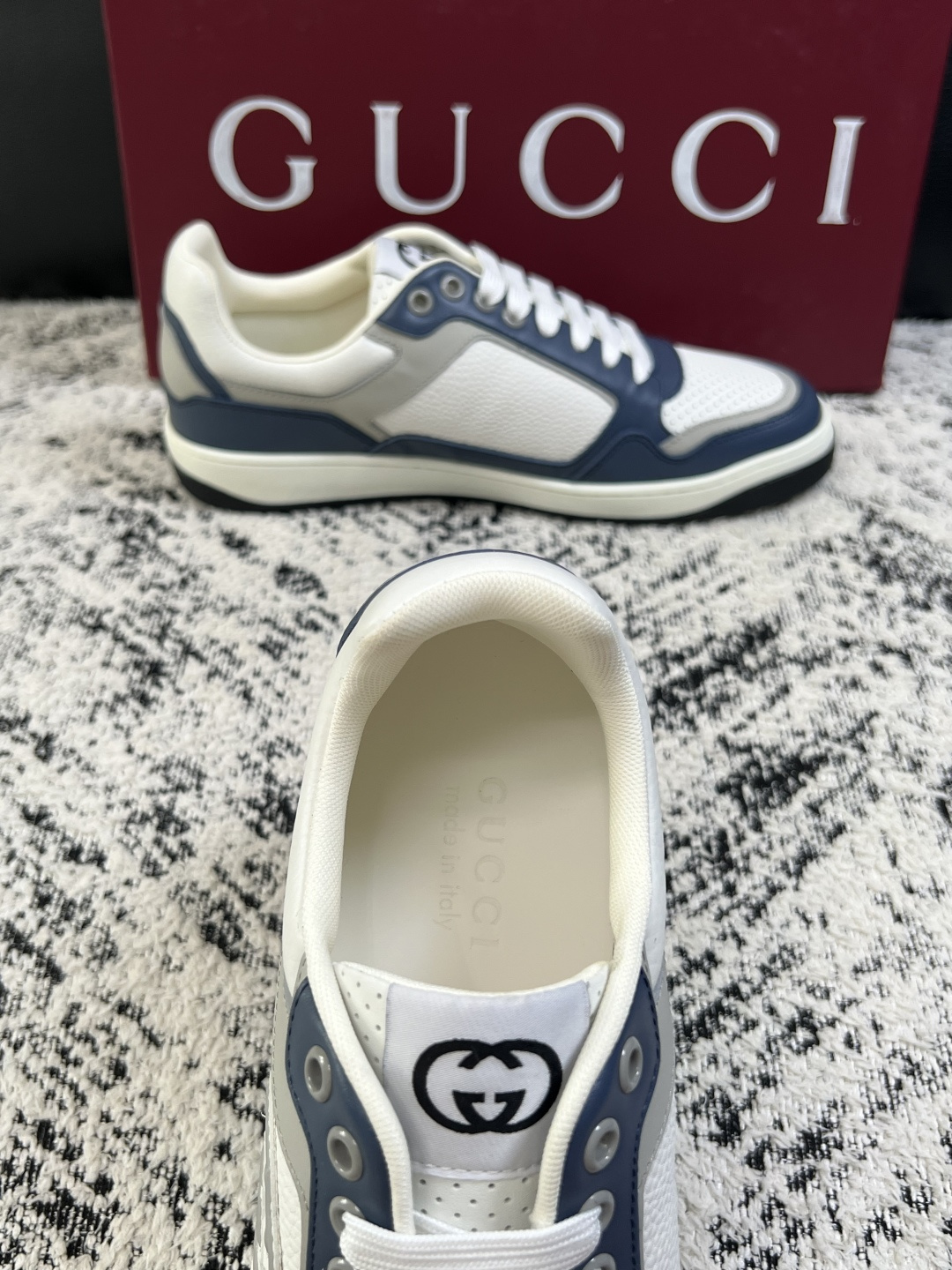 Gucci  高品质  顶级工艺品  古奇专柜新款，原厂配置意大利进口牛皮面料，进口牛皮内里垫，透气舒适，鞋底：原厂特供