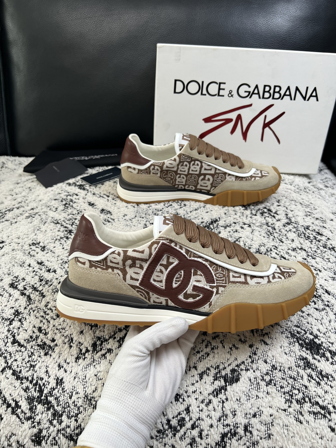 Dolce & Gabbana   高品质  顶级工艺品  杜嘉班纳 爆款专柜新品同步，鞋面意大利进口牛皮面料，高品质复