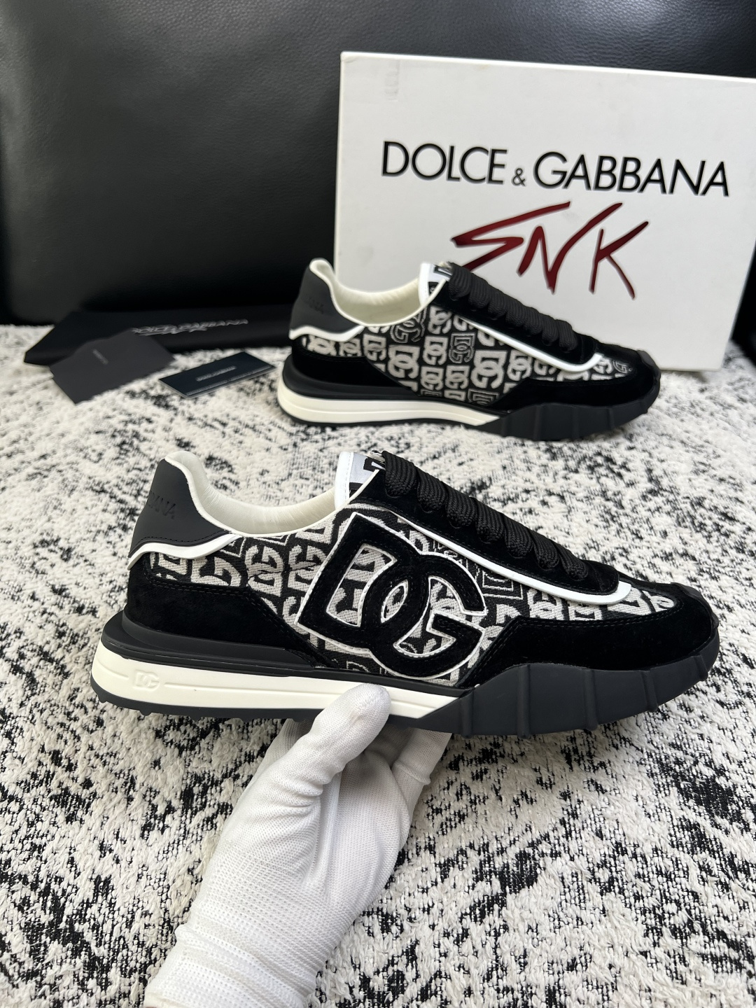 Dolce & Gabbana   高品质  顶级工艺品  杜嘉班纳 爆款专柜新品同步，鞋面意大利进口牛皮面料，高品质复