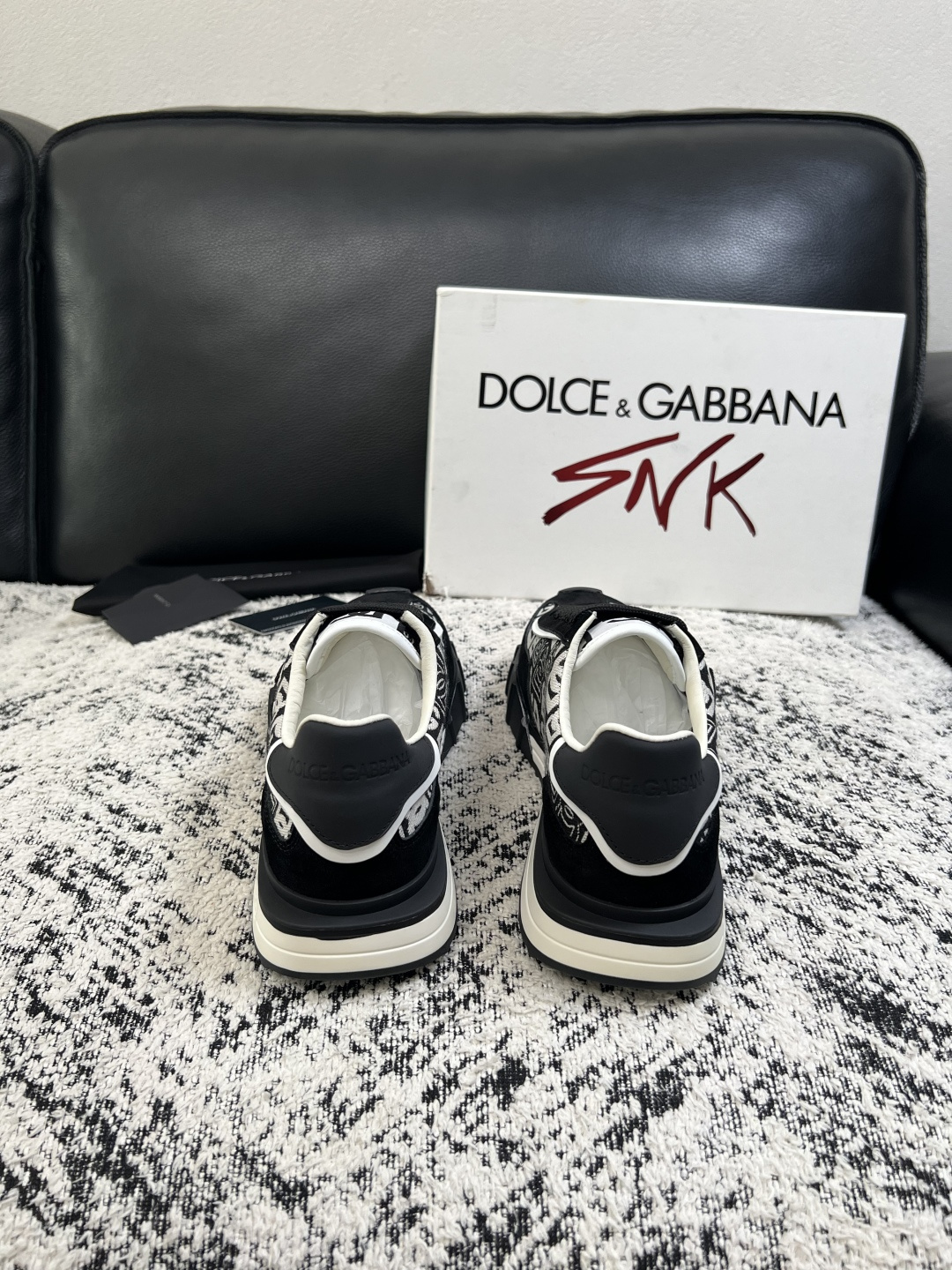 Dolce & Gabbana   高品质  顶级工艺品  杜嘉班纳 爆款专柜新品同步，鞋面意大利进口牛皮面料，高品质复