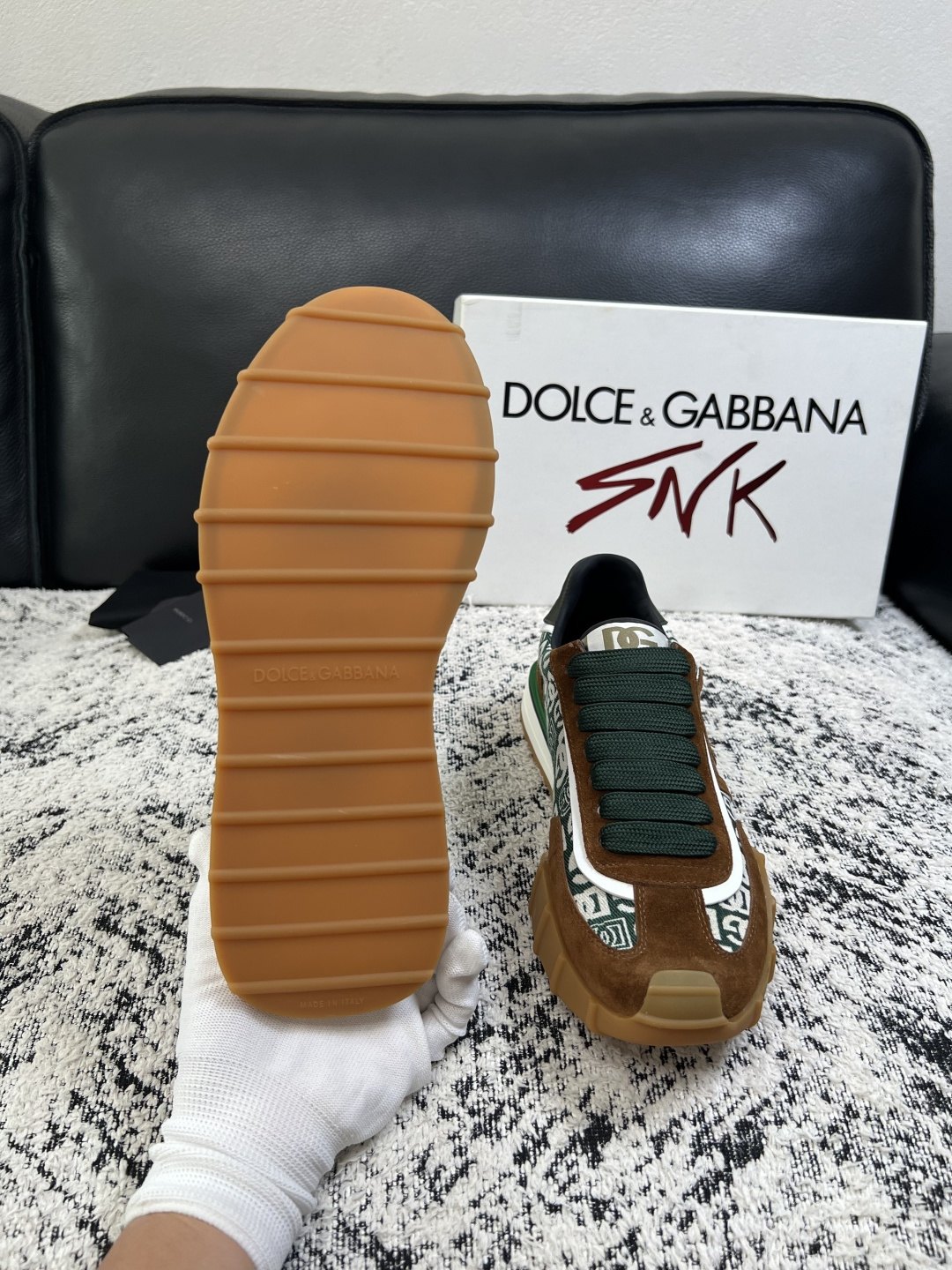 Dolce & Gabbana   高品质  顶级工艺品  杜嘉班纳 爆款专柜新品同步，鞋面意大利进口牛皮面料，高品质复
