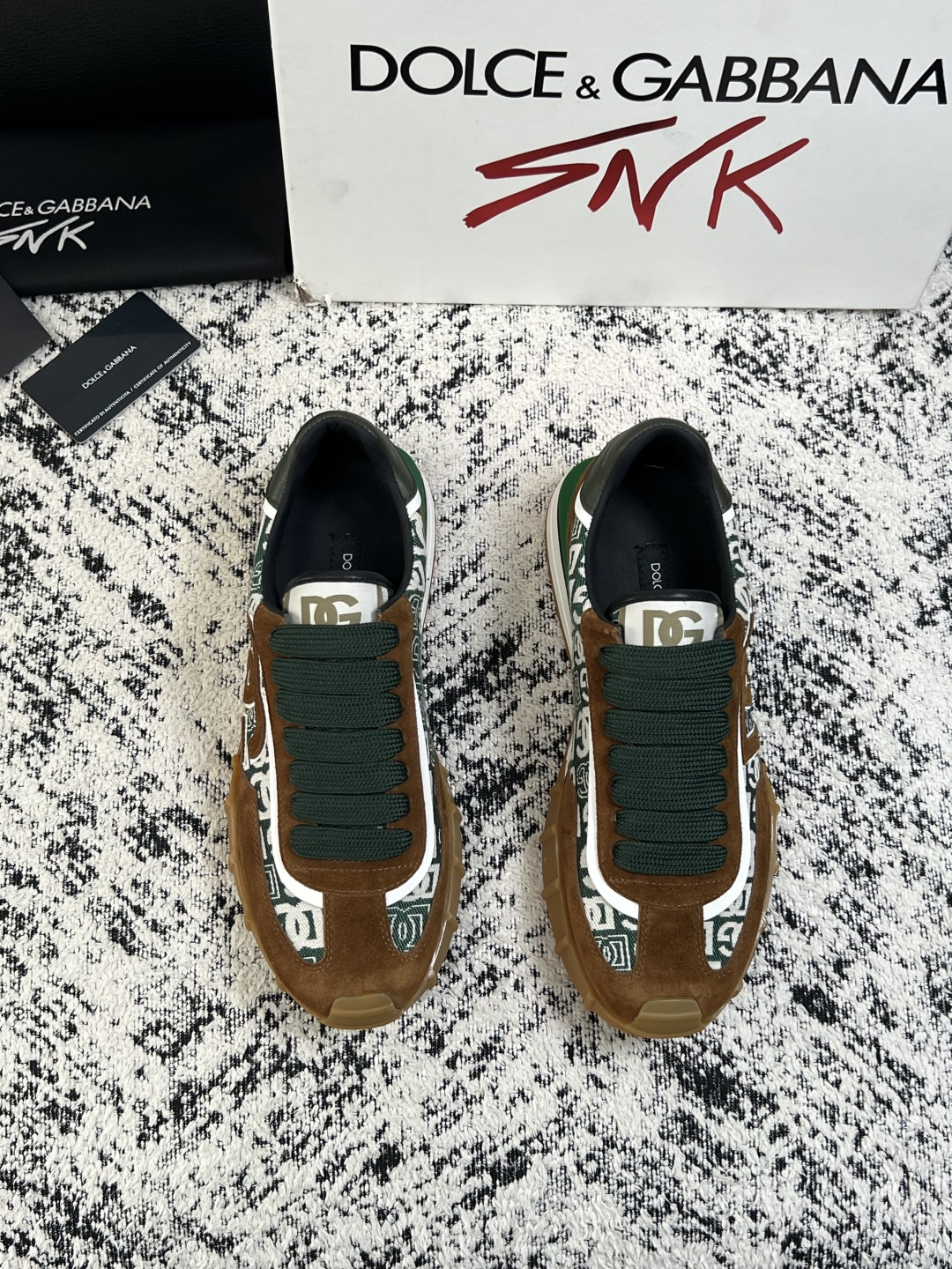 Dolce & Gabbana   高品质  顶级工艺品  杜嘉班纳 爆款专柜新品同步，鞋面意大利进口牛皮面料，高品质复