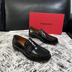 Ferragamo 高品质 顶级工艺品 菲拉格慕 皮鞋专柜同步发售原厂配置,意大利进口原版牛皮,进口水染牛里 , Ferragamo 高品质 顶级工艺品 菲拉格慕 皮鞋专柜同步发售原厂配置,意大利进口原版牛皮,进口水染牛里 ,
