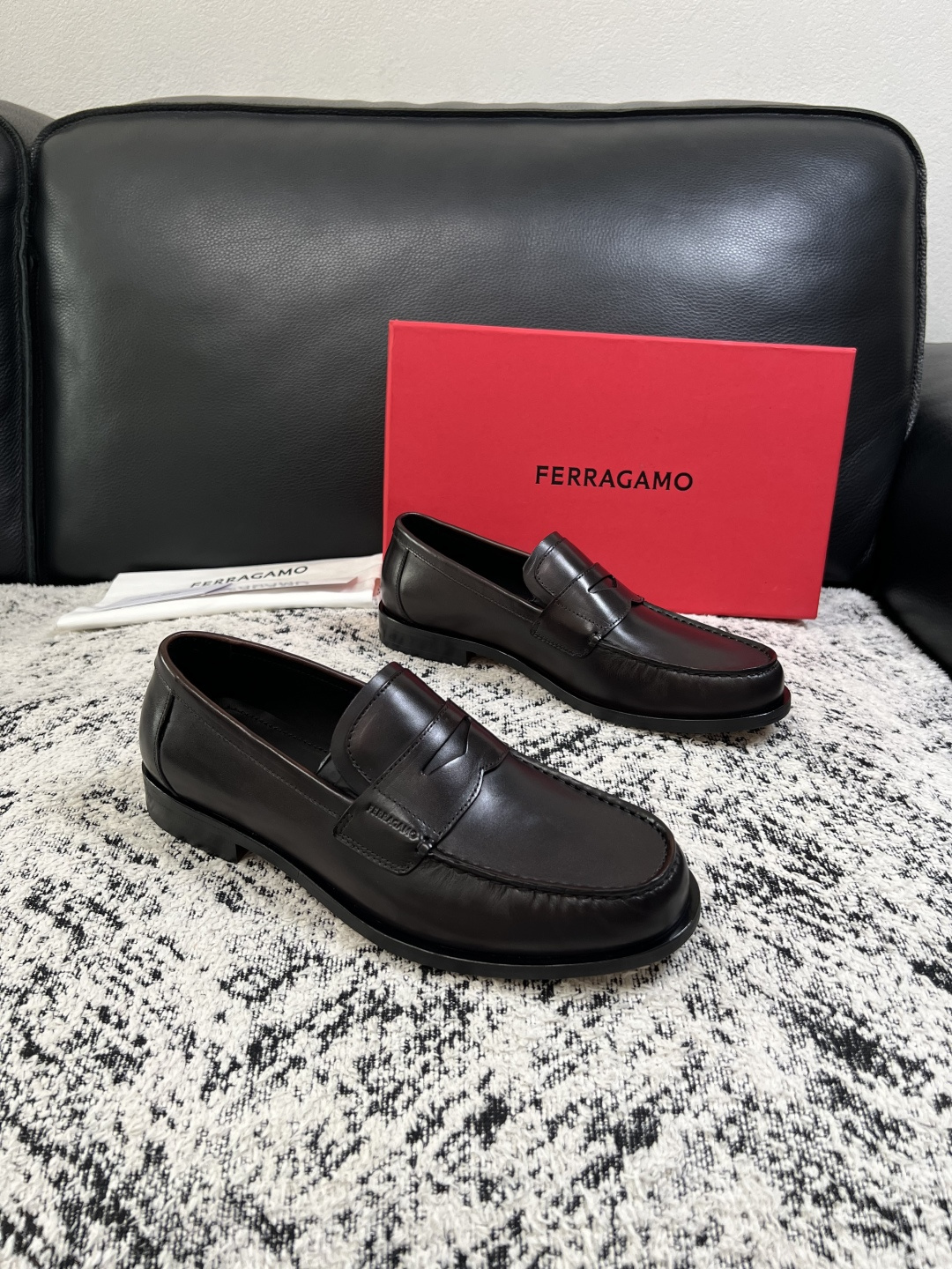 Ferragamo 高品质 顶级工艺品 菲拉格慕 皮鞋专柜同步发售原厂配置,意大利进口原版牛皮,进口水染牛里 , Ferragamo 高品质 顶级工艺品 菲拉格慕 皮鞋专柜同步发售原厂配置,意大利进口原版牛皮,进口水染牛里 ,