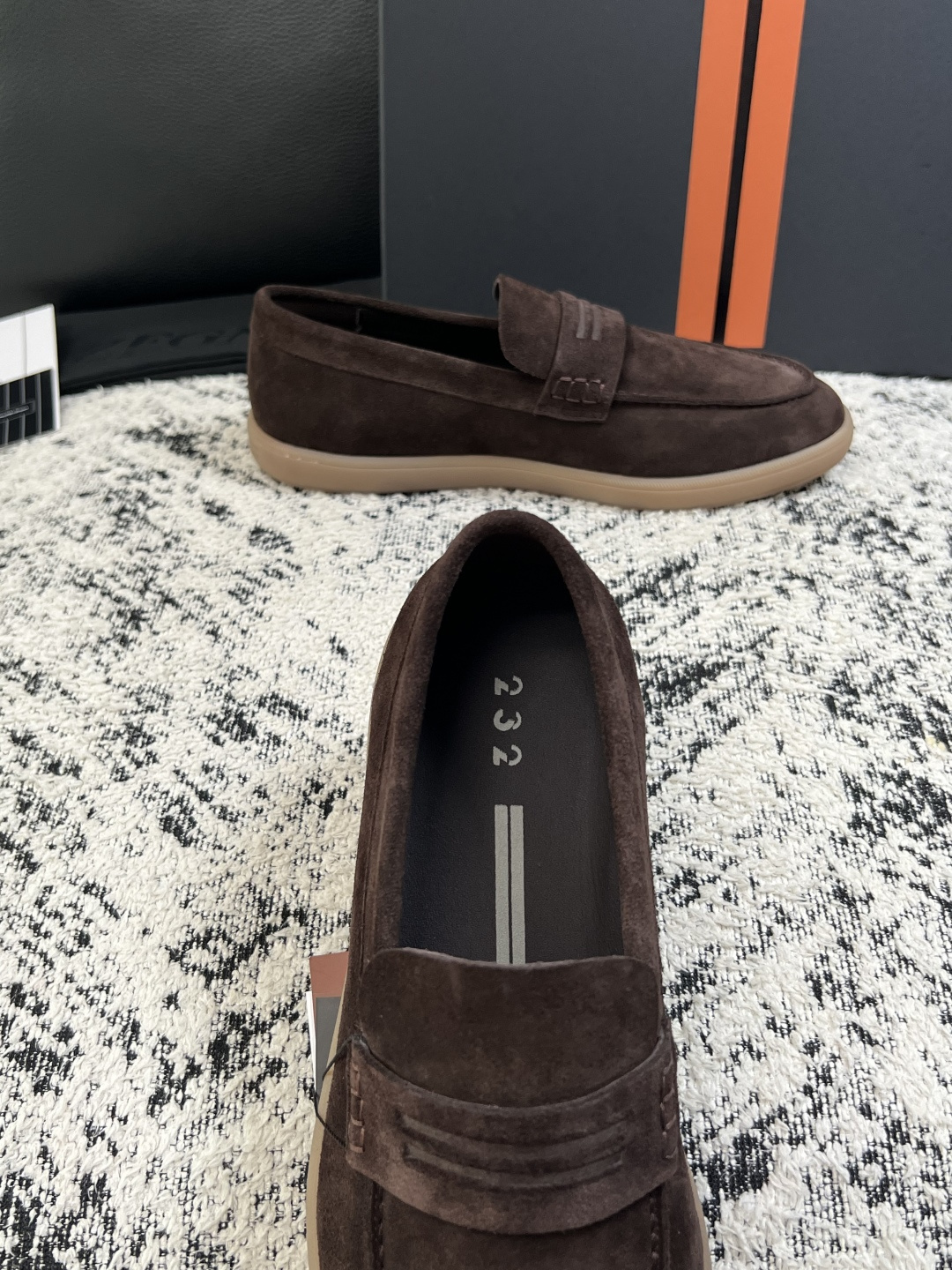 Zegna  高品质  顶级工艺品  杰尼亚  专柜新款原厂配置，意大利进口牛皮面料，进口牛里垫，透气舒适，鞋底：原厂特