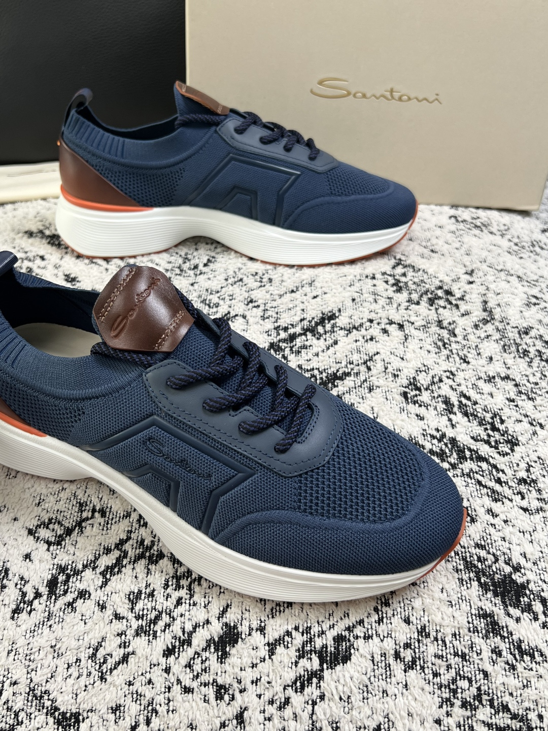 ⚠️只换码不退⚠️    Santoni  高品质    顶级工艺品  圣东尼  专柜新品同步，鞋面意大利进口牛皮拼布面