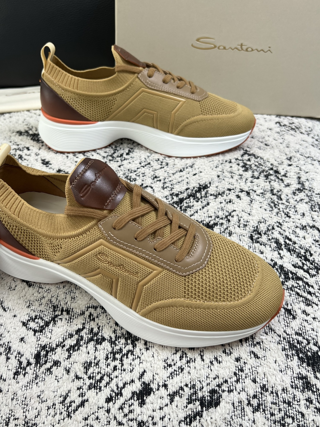 ⚠️只换码不退⚠️    Santoni  高品质    顶级工艺品  圣东尼  专柜新品同步，鞋面意大利进口牛皮拼布面